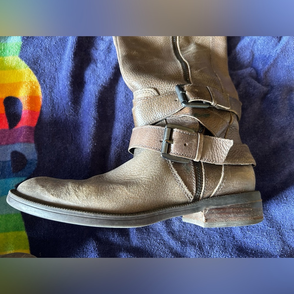 Tall Riding Boots - Picture 4 of 7
